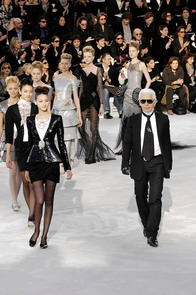 Look 57